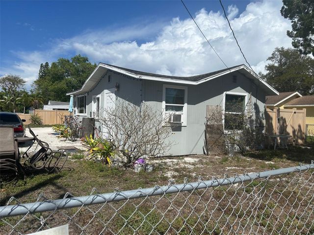 2411 6TH STREET E, Bradenton, FL 34208
