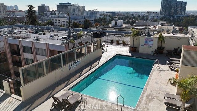 421 S La Fayette Park 720, Los Angeles, CA 90057