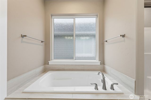 673 SE Whimbrel Loop, College Place, WA 99324