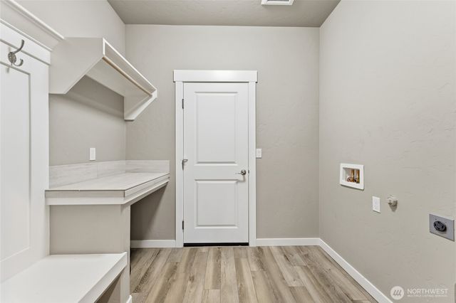 673 SE Whimbrel Loop, College Place, WA 99324