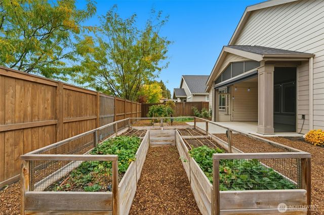 673 SE Whimbrel Loop, College Place, WA 99324