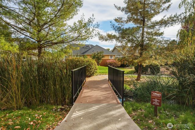 673 SE Whimbrel Loop, College Place, WA 99324