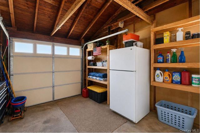 1433 Manatuck Boulevard, Bay Shore, NY 11706