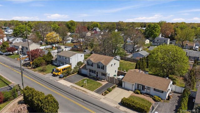 1433 Manatuck Boulevard, Bay Shore, NY 11706