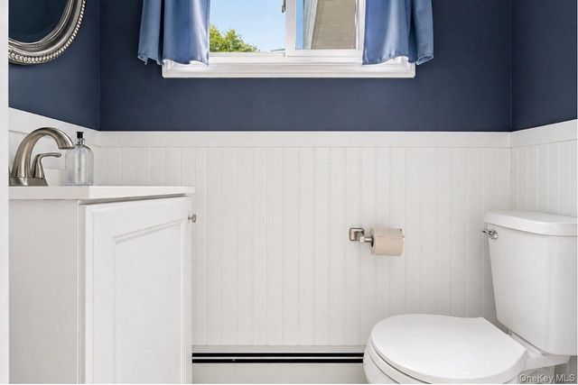 1433 Manatuck Boulevard, Bay Shore, NY 11706