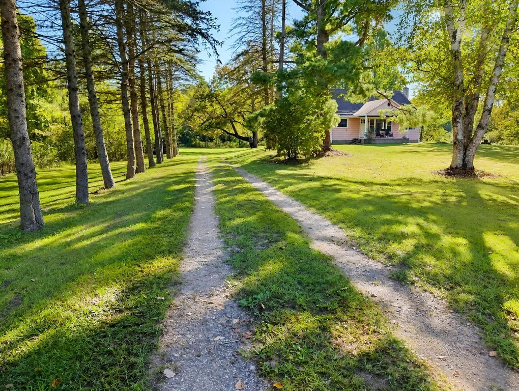 22939 Sherwood Road, Sumpter Twp, MI 48111