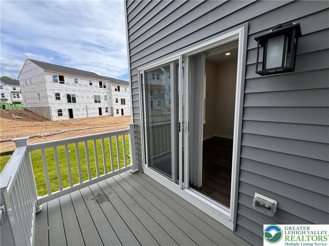 4934 Brookside Court, Upper Saucon Twp, PA 18036