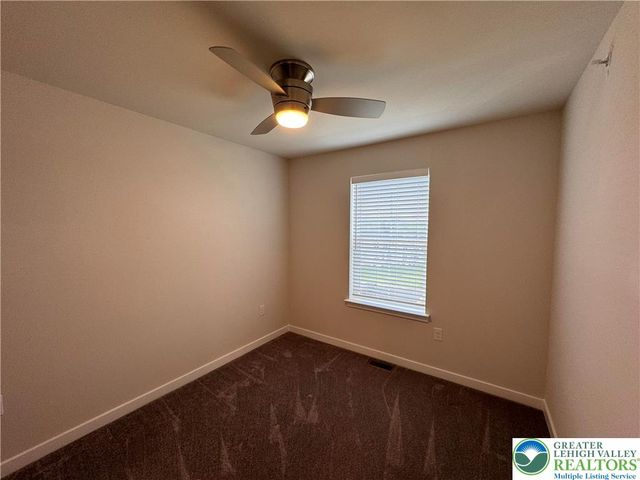 4934 Brookside Court, Upper Saucon Twp, PA 18036