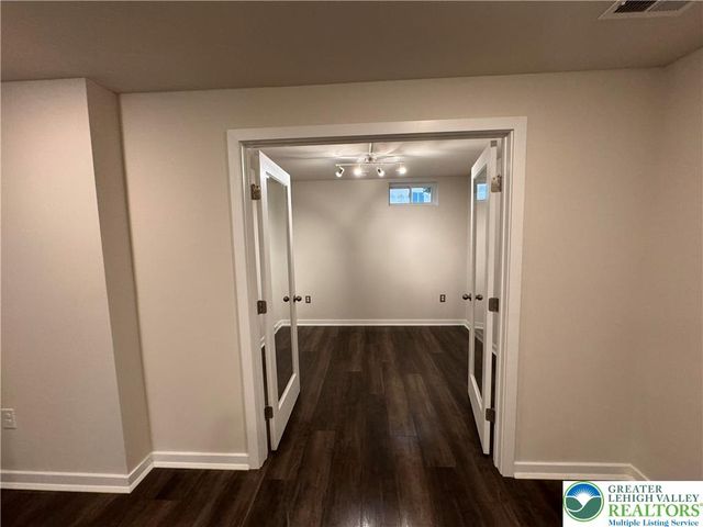 4934 Brookside Court, Upper Saucon Twp, PA 18036