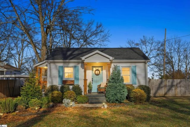 9 Beatrice Street, Greenville, SC 29611