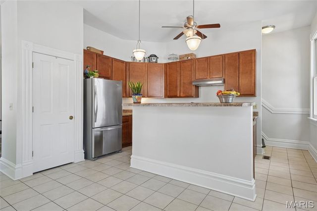 2701 Ann Avenue, St Louis, MO 63104