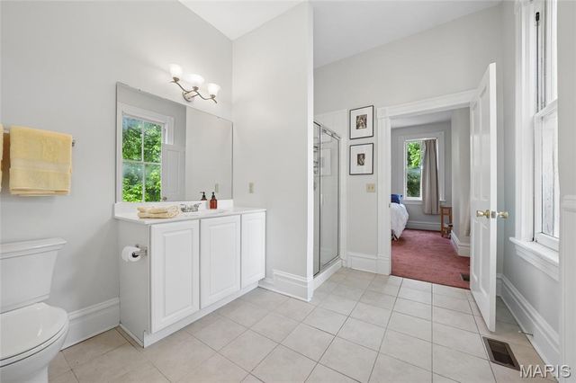 2701 Ann Avenue, St Louis, MO 63104