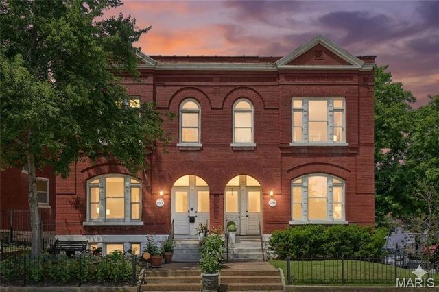 2701 Ann Avenue, St Louis, MO 63104