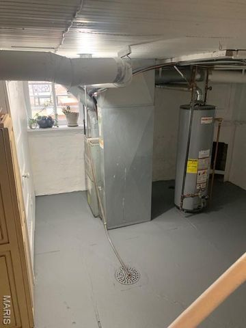 4918 Gresham Avenue, St Louis, MO 63109