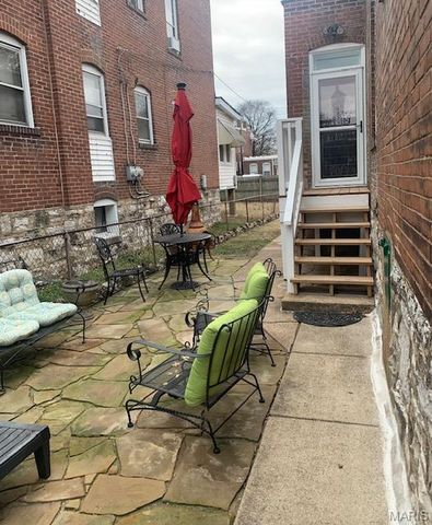 4918 Gresham Avenue, St Louis, MO 63109