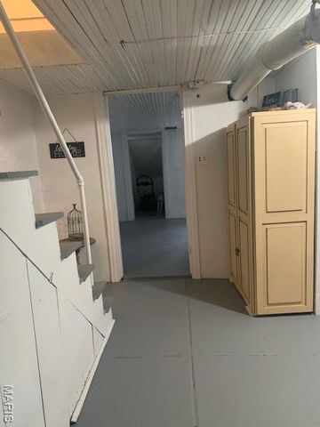 4918 Gresham Avenue, St Louis, MO 63109