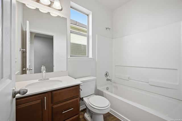 13342 Loma Sierra, San Antonio, TX 78233