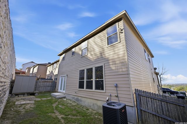 13342 Loma Sierra, San Antonio, TX 78233