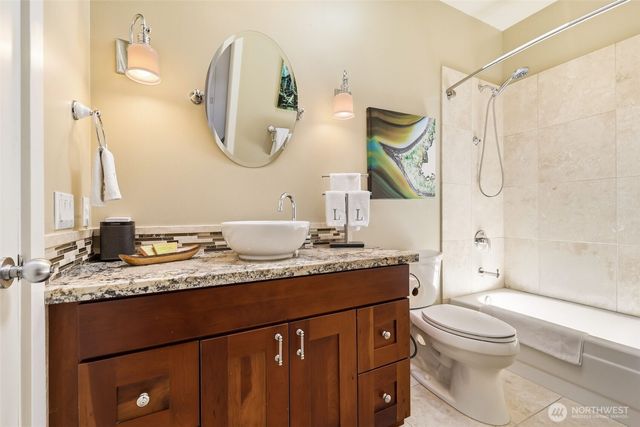 604 Bellevue Way SE, Bellevue, WA 98004