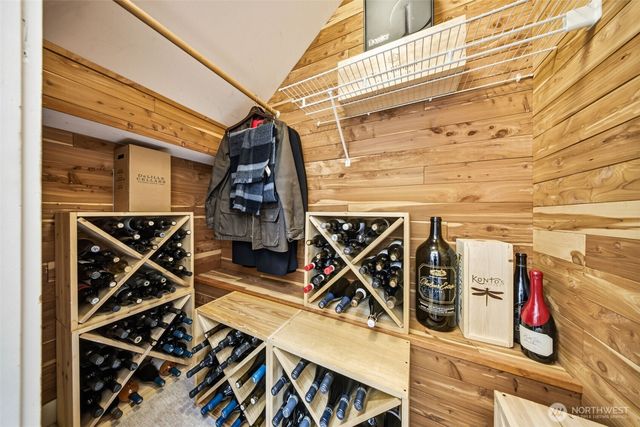 604 Bellevue Way SE, Bellevue, WA 98004