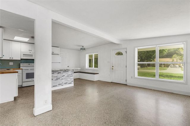 4861 BELL MEADE DRIVE, Sarasota, FL 34232