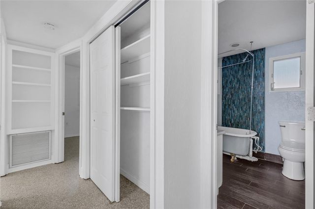 4861 BELL MEADE DRIVE, Sarasota, FL 34232