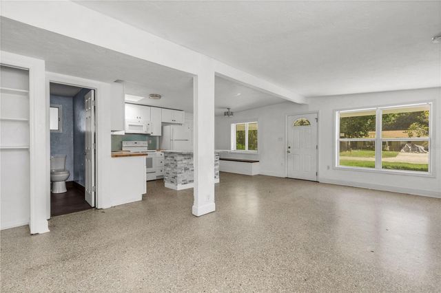 4861 BELL MEADE DRIVE, Sarasota, FL 34232
