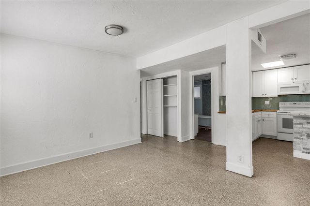 4861 BELL MEADE DRIVE, Sarasota, FL 34232