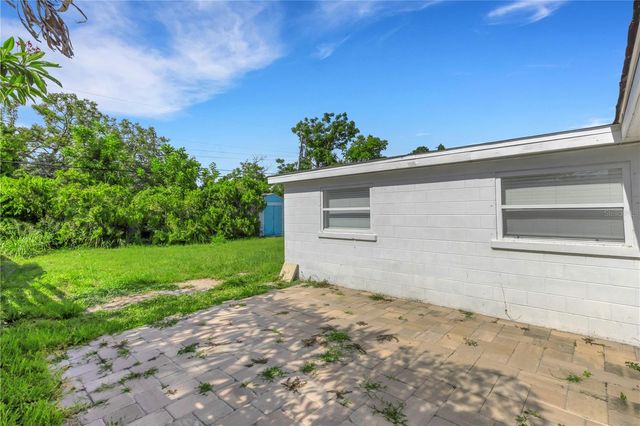 4861 BELL MEADE DRIVE, Sarasota, FL 34232