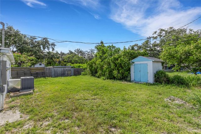 4861 BELL MEADE DRIVE, Sarasota, FL 34232
