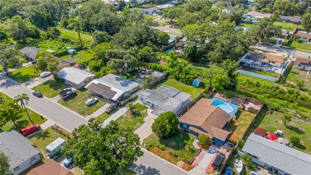 4861 BELL MEADE DRIVE, Sarasota, FL 34232