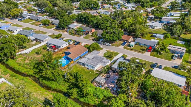 4861 BELL MEADE DRIVE, Sarasota, FL 34232
