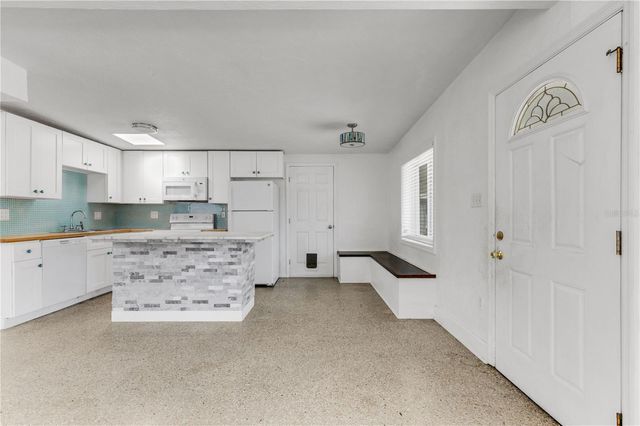 4861 BELL MEADE DRIVE, Sarasota, FL 34232