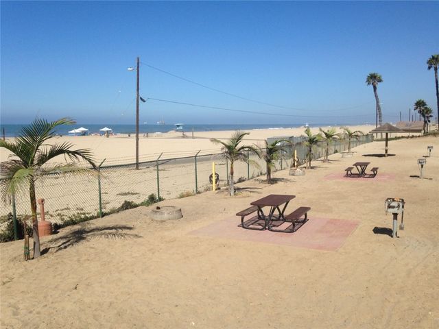 711 Pacific Coast Highway 431, Huntington Beach, CA 92648