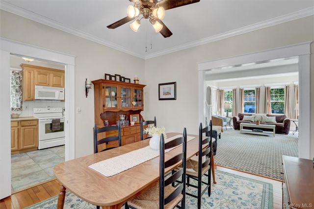 1606 Grundy Avenue, Holbrook, NY 11741