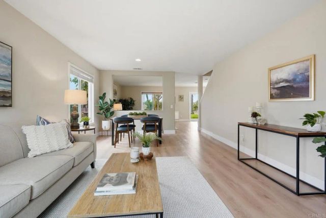 342 Rimhurst Court, Oceanside, CA 92058