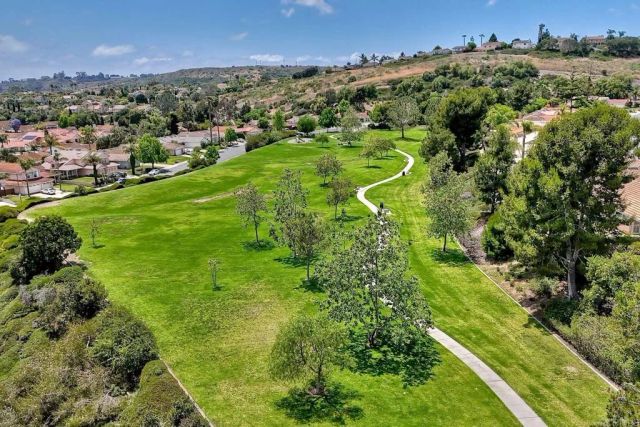 342 Rimhurst Court, Oceanside, CA 92058