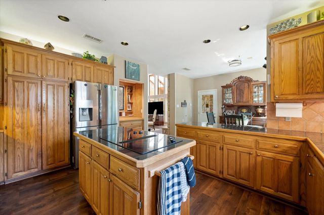 4917 Wareham Drive, Arlington, TX 76017