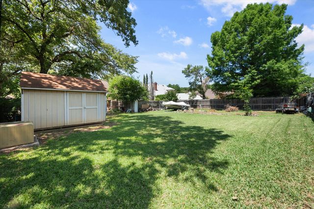 4917 Wareham Drive, Arlington, TX 76017