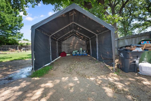 4917 Wareham Drive, Arlington, TX 76017