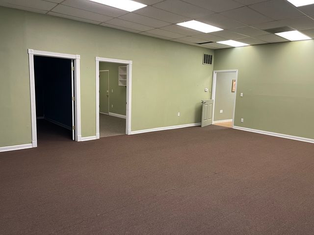 804 Eastwood Drive 8, Mahomet, IL 61853