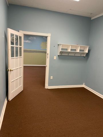 804 Eastwood Drive 8, Mahomet, IL 61853