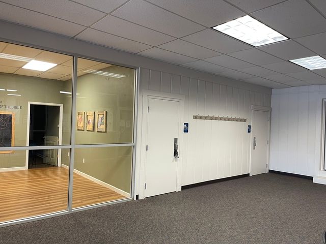 804 Eastwood Drive 8, Mahomet, IL 61853