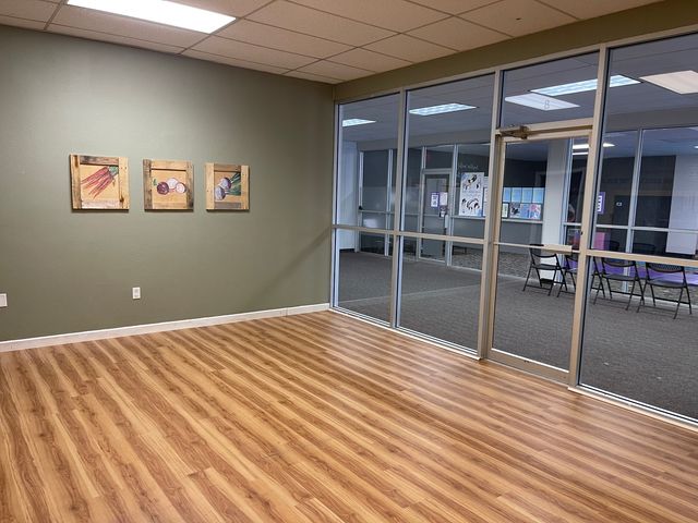 804 Eastwood Drive 8, Mahomet, IL 61853