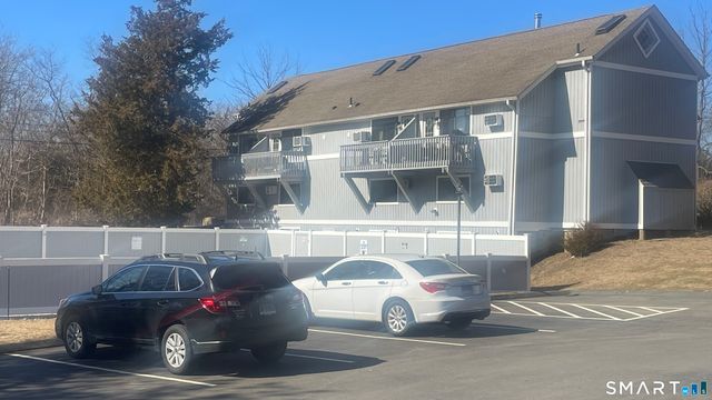 274 Church Street 1D, Guilford, CT 06437