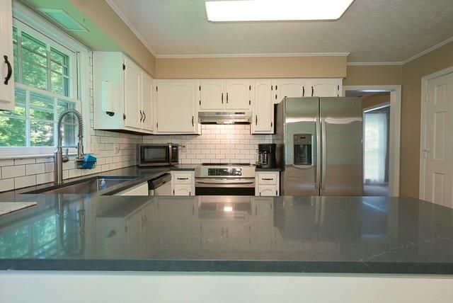 26 Flint Ridge SE Drive, Mableton, GA 30126