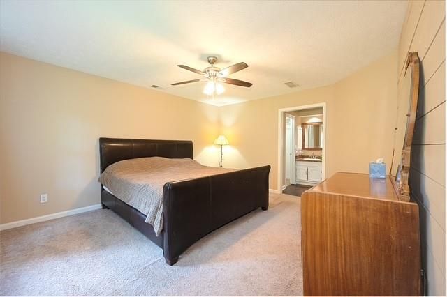 26 Flint Ridge SE Drive, Mableton, GA 30126