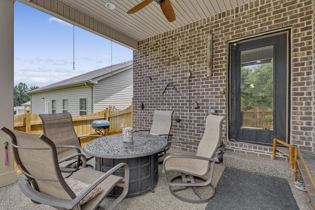 180 Bexley Way, White House, TN 37188