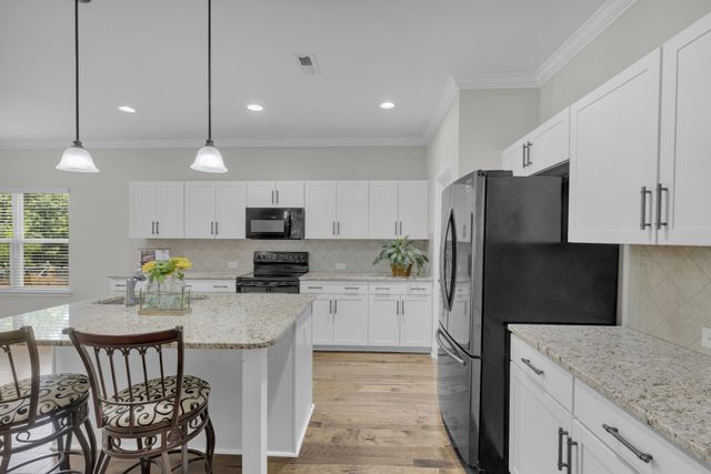 180 Bexley Way, White House, TN 37188