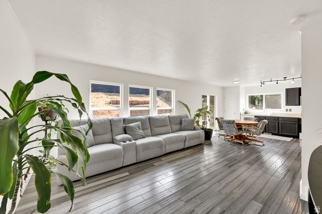 9011 W GALBREATH WAY, Magna, UT 84044